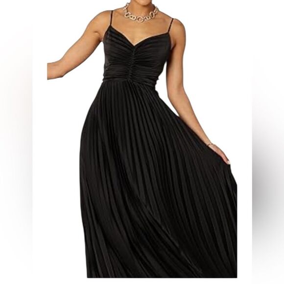 Petal and Pup Maira Black Satin Sleeveless Pleated Maxi Dress | Size 18 - Picture 2 of 9